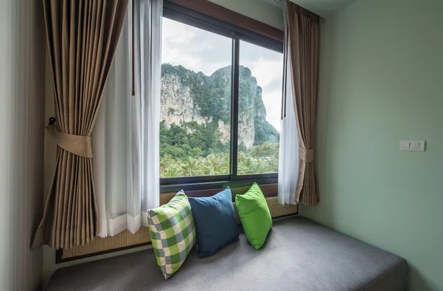 Deluxe, Double or Twin Bed, Cliff View، Andaman Breeze Resort 6/7