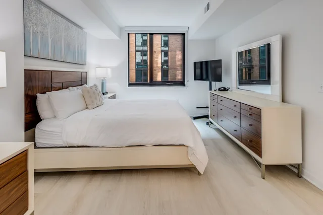 شقة ديلوكس بسرير كوين بغرفة نوم واحدة مع أريكة، Global Luxury Suites at Capitol Hill 1/3