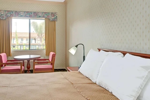 غرفة قياسية بسريرين كوين، Travelodge By Wyndham Lynwood 2/2