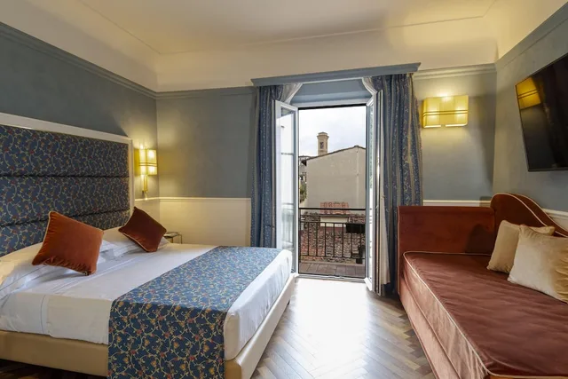 Triple Balcony, Rivoli Boutique Hotel 1/10