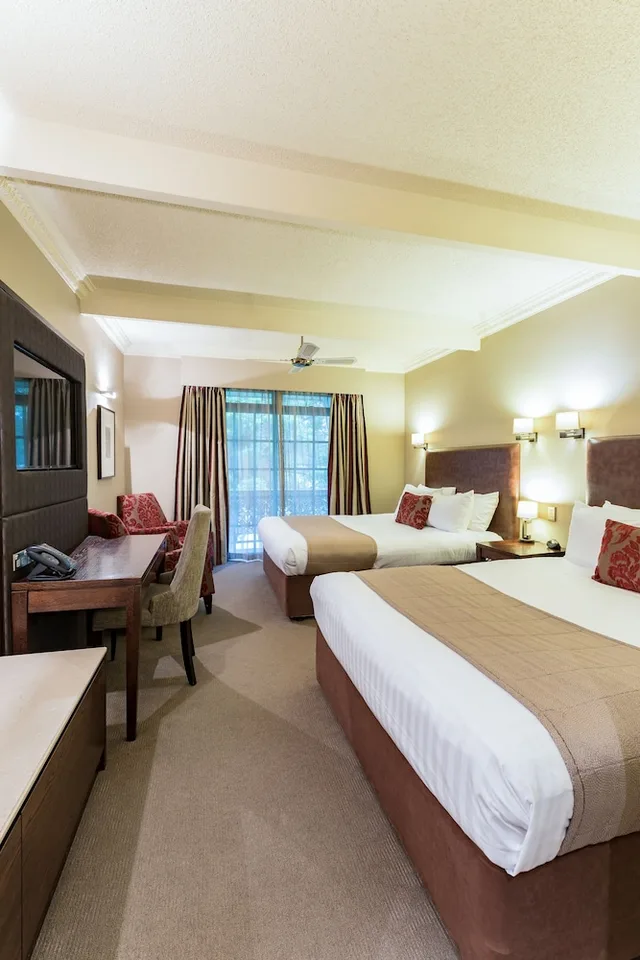 غرفة سوبيريور بسريرين كوين، Distinction Rotorua Hotel & Conference Centre 1/5