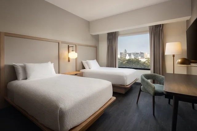 غرفة بسريرين مزدوجين، Fairfield by Marriott Lima Miraflores 4/16
