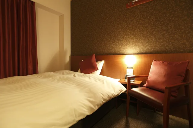 غرفة مفردة بسرير فردي، Dormy Inn Premium Wakayama 4/9