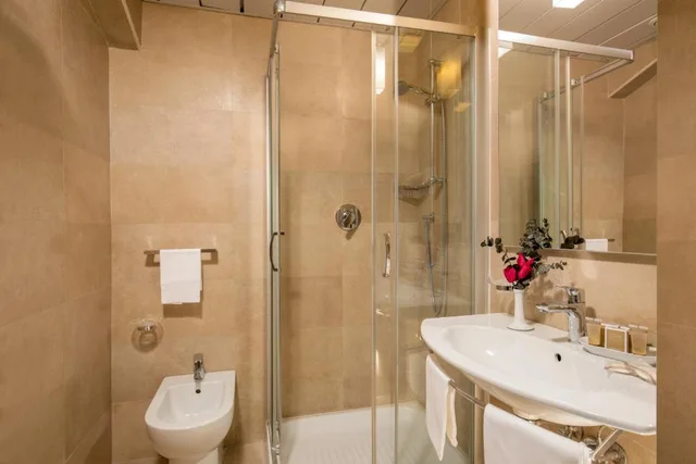 Omnia, Classic, Double Bed، Grand Hotel Fleming 4/4