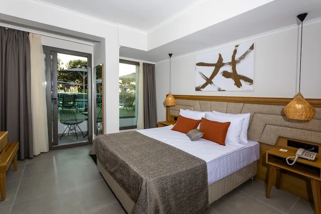 غرفة كومفورت سوبيريور بسرير مزدوج، Yalipark Beach Hotel 5/10