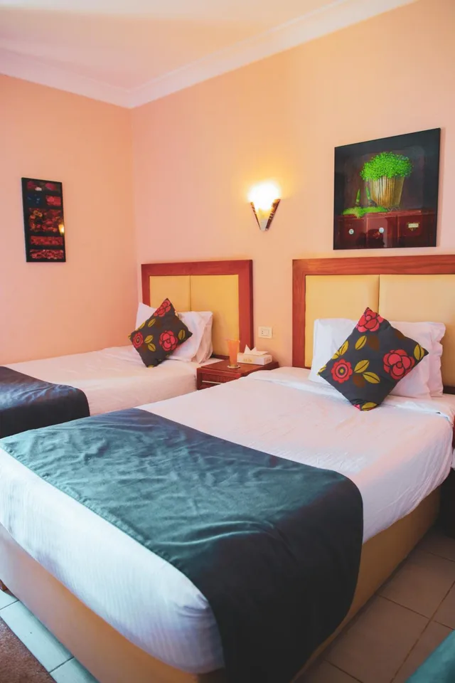 غرفة قياسية بسريرين منفصلين بإطلالة على الحديقة، Retal View El Sokhna Hotel & Resort 1/2