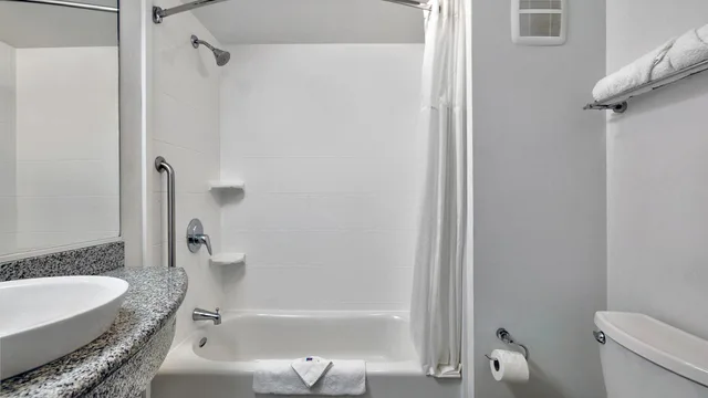 غرفة بسرير كوين، Motel6 Marble Falls, TX 4/4