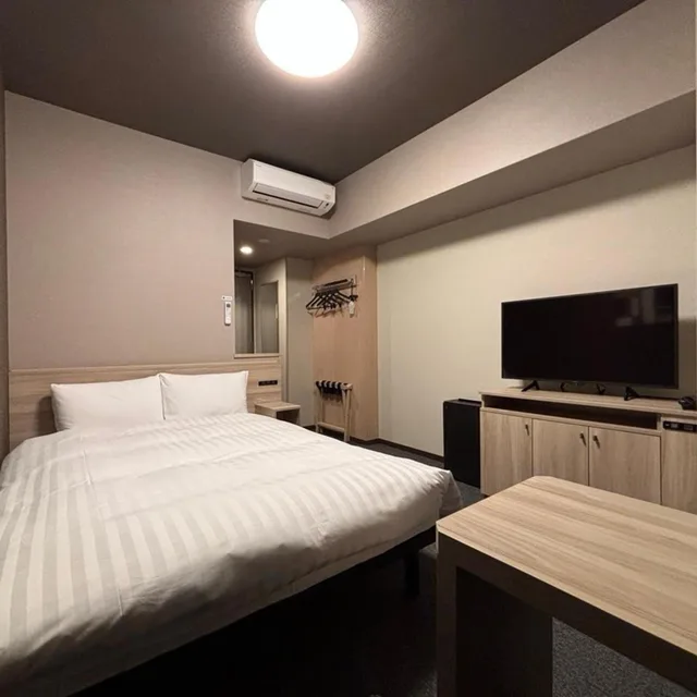 Semi Room, Semi Double Bed, Smoking، Hotel Route-Inn Kyoto Kumiyama 1/4