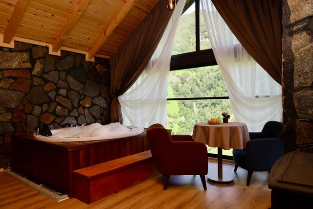 Room, Twin Beds, with Extra Bed, Yamacda Suit Otel 4/10