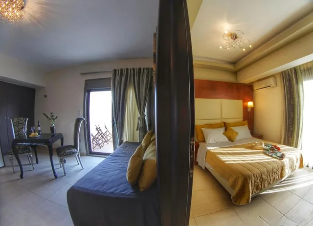 جناح جونيور بإطلالة جزئية على البحر، Kokkoni Beach Hotel 1/1