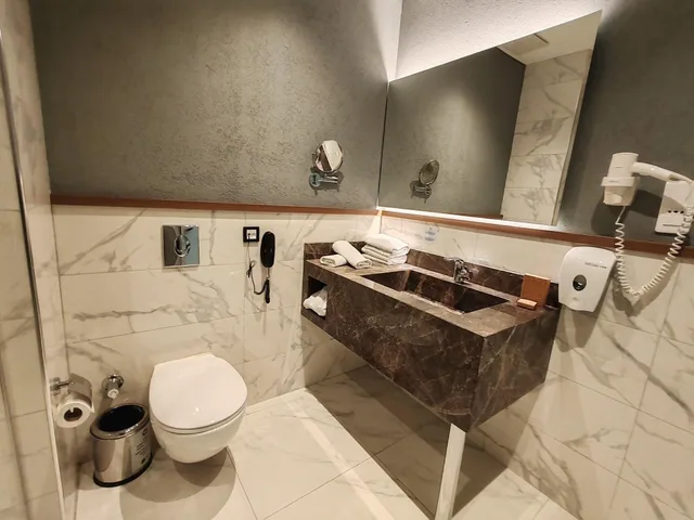 جناح ديلوكس، ISG Airport Hotel 5/5