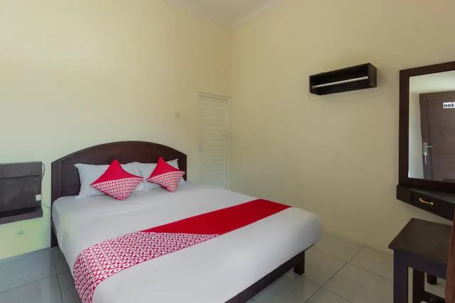 Indonesia, Standard, Double Bed، OYO 3024 Hotel Kebon Manis 4/8