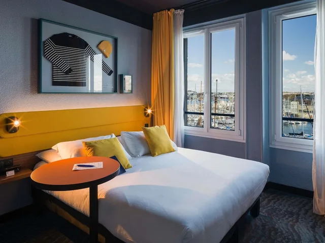 غرفة كومفورت بسرير مزدوج بإطلالة على البحر، Ibis Styles Saint Malo Centre Historique 1/6