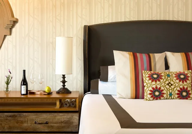 Room, 2 Queen Beds, River Terrace Inn 1/1