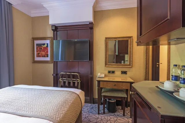 غرفة كلوب بسرير مزدوج، Hyde Park International Hotel 7/10