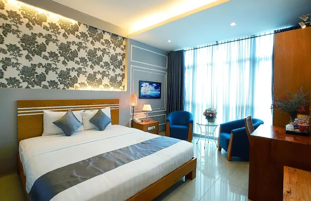 غرفة بريميوم ديلوكس بسرير مزدوج بإطلالة على المدينة، Lucky Star Hotel 266 De Tham 1/2
