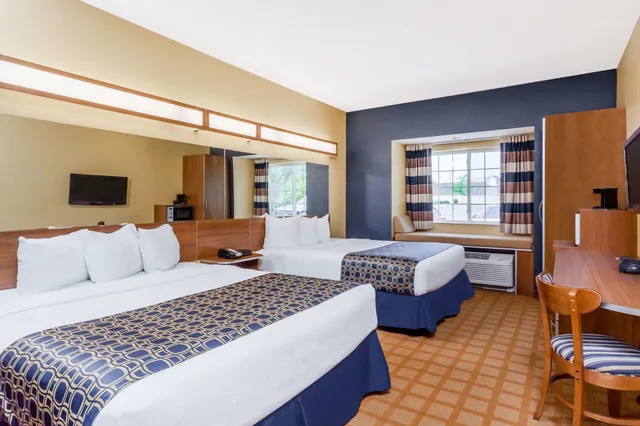 غرفة بسريرين كوين، Microtel Inn & Suites By Wyndham Dickson City/Scranton 1/5
