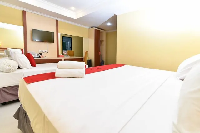 Reddoorz، Reddoorz Plus Near Mall Bali Galeria 2 3/4