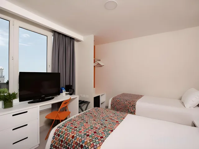 غرفة سوبيريور تنفيذية مفردة بسريرين منفصلين، Novus Plaza Hodelpa 1/1