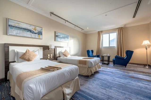 جناح تنفيذي بسريرين منفصلين وسرير كينج، فندق حياة الرياض(Hayat Al Riyadh Dabab Hotel) 8/10