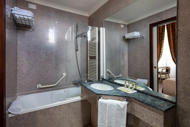 Deluxe, Triple, 1 Double and 1 Single Bed, Valley View، Fontebella 10/10