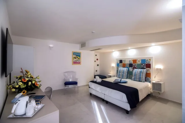 Deluxe, King Bed, Adult Only، Hotel Amalfi 4/8