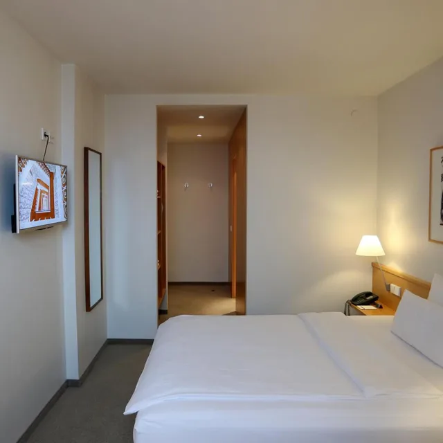 Urban, Single, Double Bed، Moma1890 Boutique Hotel 2/10
