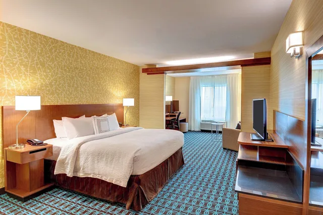 جناح لذوي الإعاقة، Fairfield Inn Suites Nashville Metrocenter 1/2