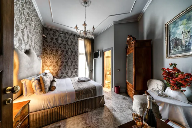 Dolce, Standard, Double Bed, Navona Grand Suite 1/3