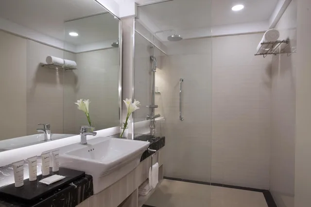 غرفة ديلوكس بسريرين منفصلين، AIHO Hotel Medan 1/1