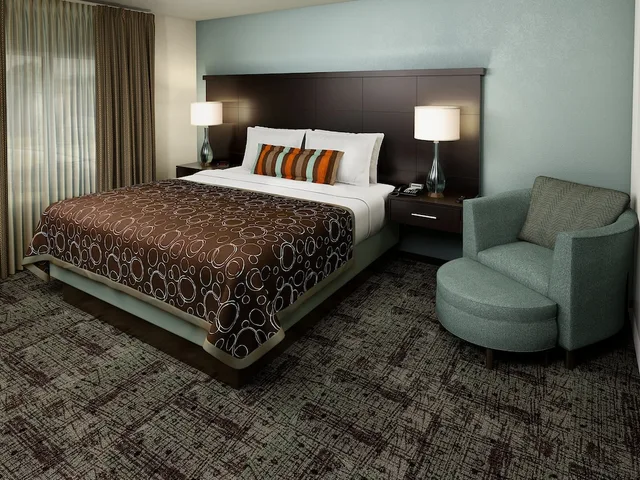 جناح بسرير كينج بغرفة نوم واحدة بمطبخ، Staybridge Suites Dallas - Las Colinas 1/3