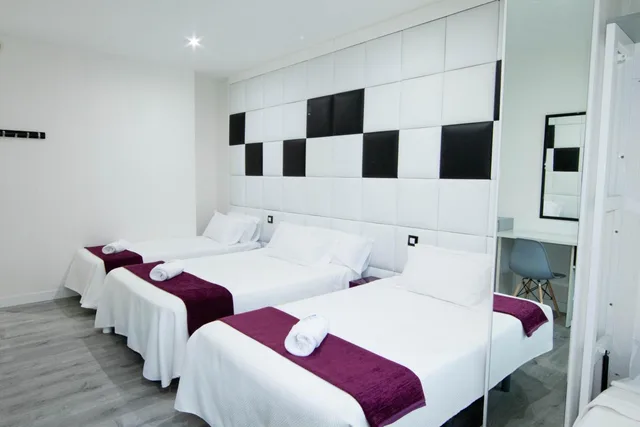 غرفة عائلية بسرير فردي، Hotel Avenida de Espana 4/10