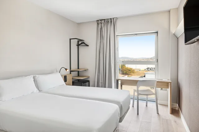 شقة بغرفتي نوم، B&B HOTEL Granada 1/7