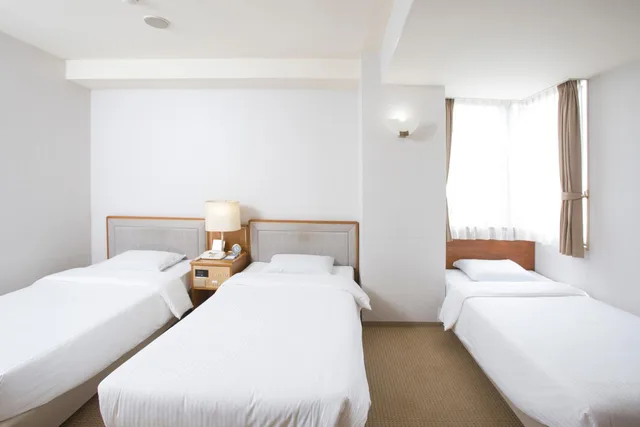 غرفة قياسية ثلاثية، Tetoranze Makuhari Inagekaigan Hotel 2/2