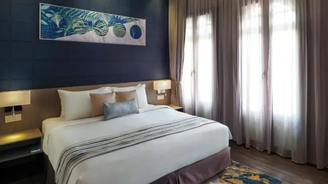 2 Bedrooms, Bahari Parade Hotel Managed By The Ascott Limited 1/1