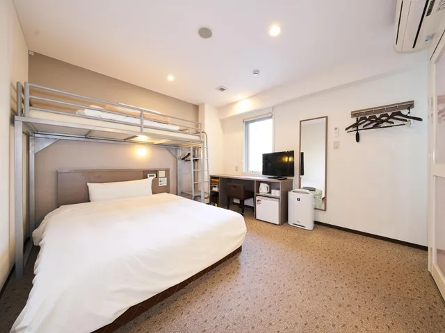 غرفة بسرير مزدوج وسرير بطابقين، Super Hotel Tokyo Nihonbashi Mitsukoshi Mae 3/11