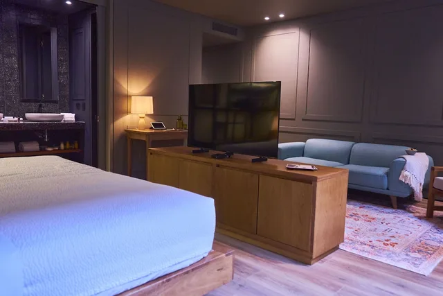 جناح بسرير كينج، Hotel Coco 2/3