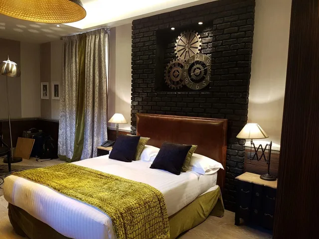 Luxury, Annex, The Inn At The Roman Forum 1/2