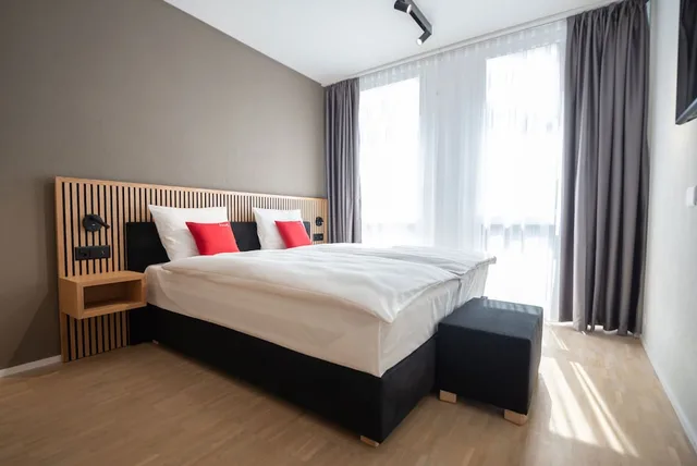 غرفة قياسية بسريرين منفصلين، Tailormade Hotel BAB Bachenbulach 1/4