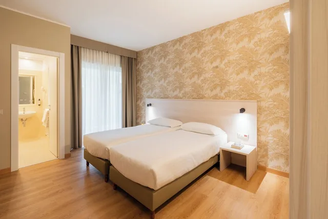 غرفة كومفورت بسرير مزدوج أو سريرين منفصلين بشرفة، Pineta Palace Roma 7/10