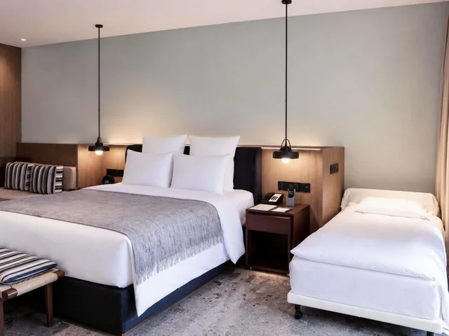 All Together, Superior, 1 King and 1 Single Beds، DongFengYun Hotel Mi'Le - MGallery Collection 1/5