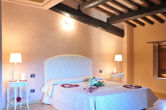 غرفة ديلوكس بسرير كوين، Castello di Baccaresca 8/10
