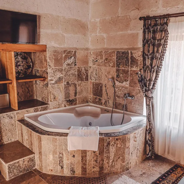 غرفة بسرير كينج بجاكوزي، Hanzade Suites 7/7