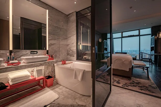 غرفة فاخرة بسرير كينج، Sofitel Hangzhou Yingguan Hotel 5/5