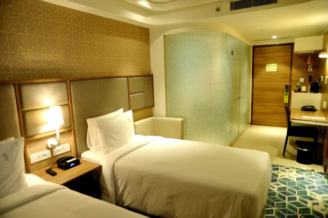 غرفة بسريرين منفصلين بإطلالة على المدينة، Holiday Inn Gurugram Sector 90 4/10