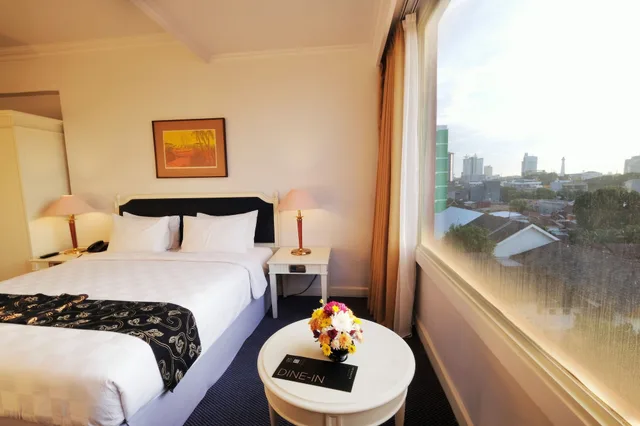 Deluxe, Twin Beds, City View, ARYADUTA MAKASSAR 4/6