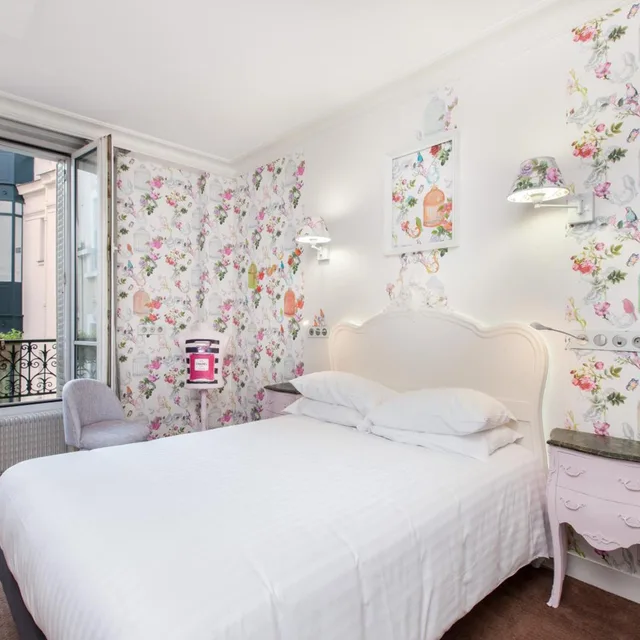 غرفة كلاسيكية بسرير مزدوج، Hotel Bonaparte 2/10