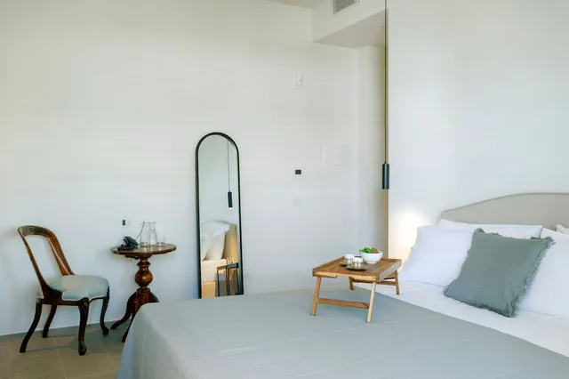 Deluxe, Queen Bed, Balcony, Domia Boutique Hotel Mondello 4/8