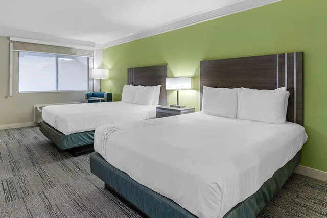 غرفة قياسية بسريرين كوين لذوي الإعاقة، Best Western Cordelia Inn 6/8