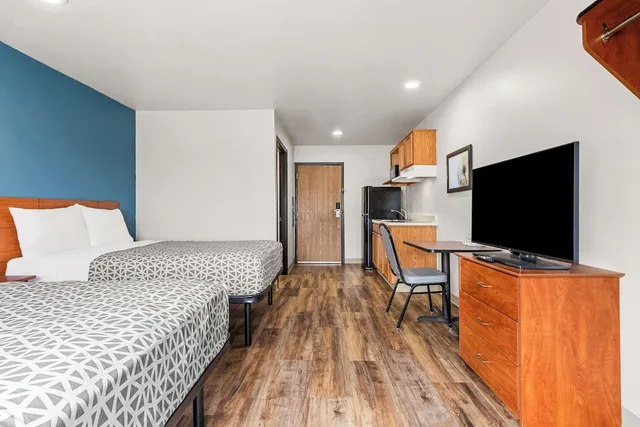 Standard, 2 Double Beds, WoodSpring Suites Tulsa 1/8